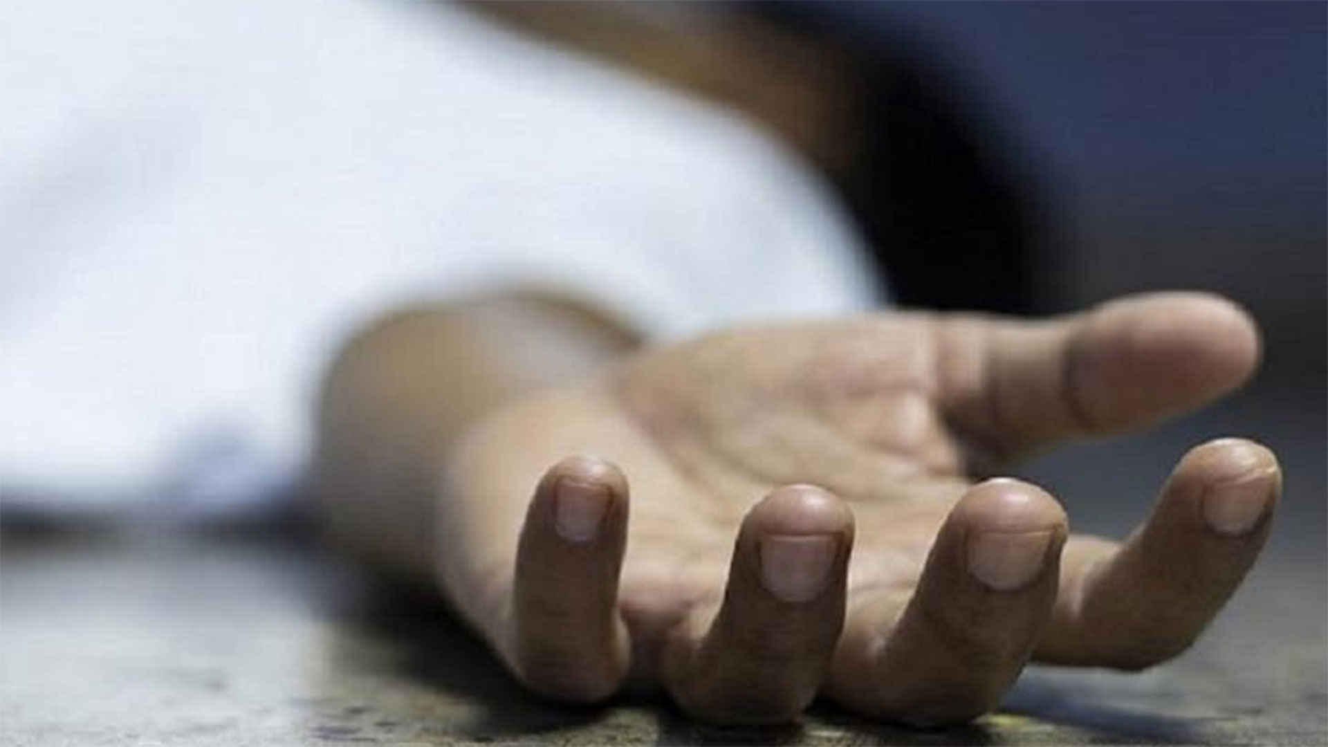 ২০ টাকা নিয়ে দ্বন্দ্বের জেরে মাদ্রাসাছাত্রকে গলাটিপে হত্যা